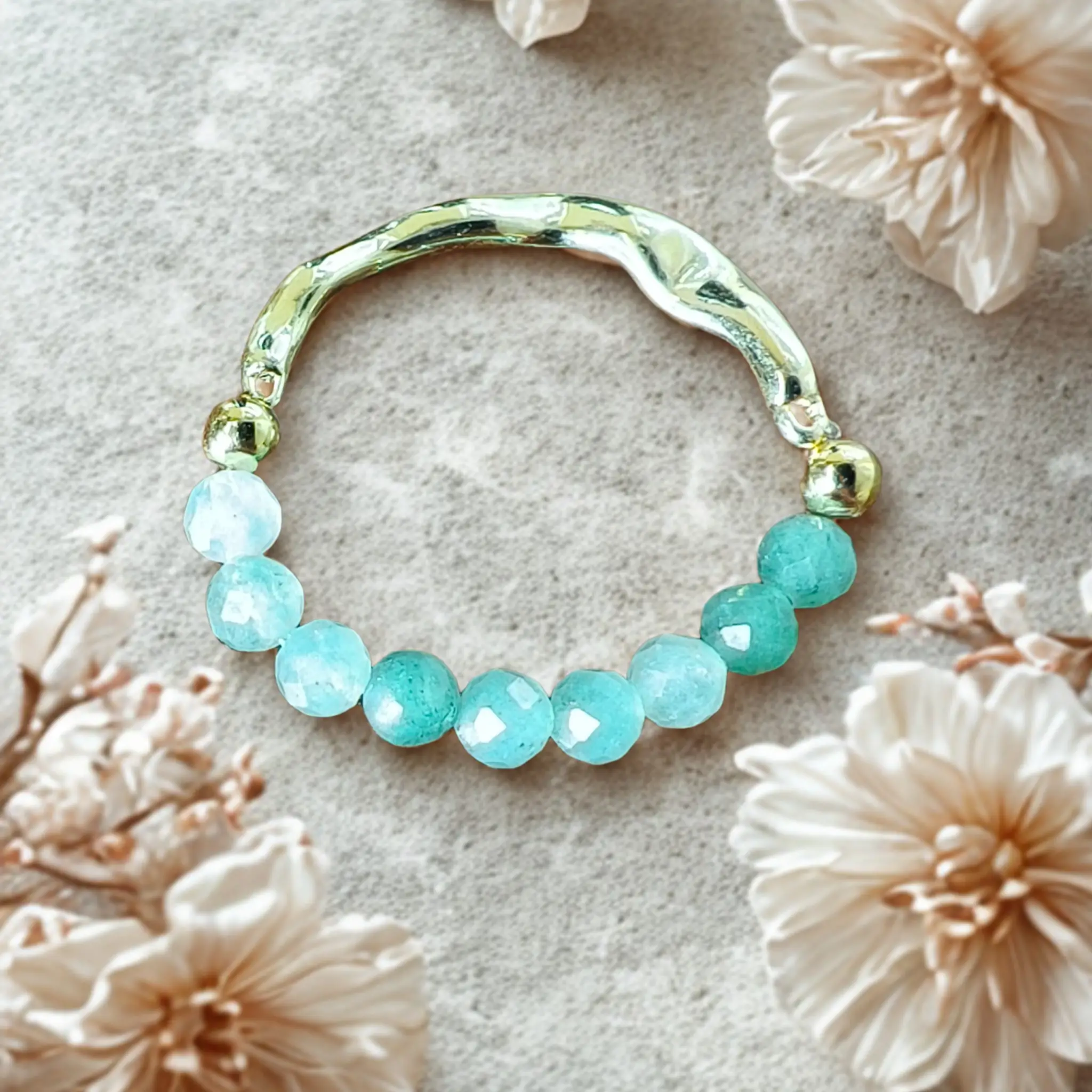 Pierścionek z zielonym awenturynem