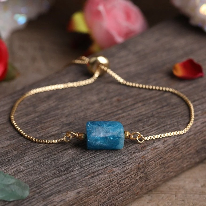 Bransoletka apatyt na łańcuszku