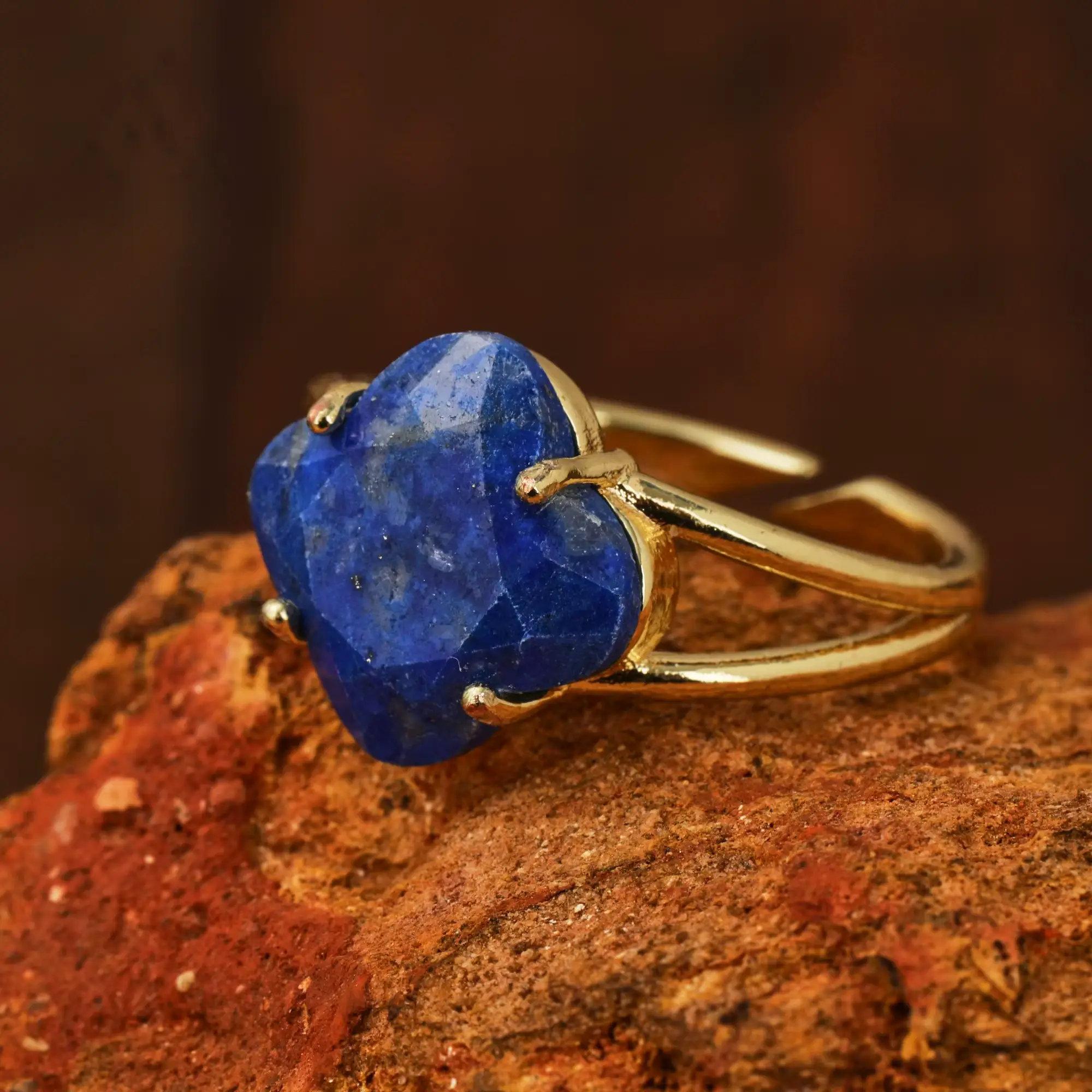 Pierścionek lapis lazuri - koniczyna