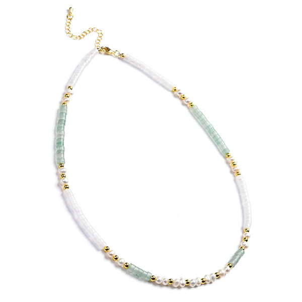 Zielony awenturyn, biały jadeit i perły